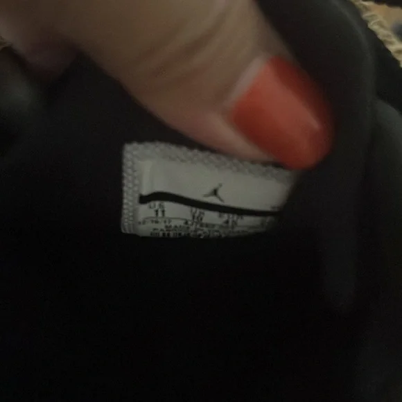 Black and Red Men's Athletic Shoes - Picture 6 of 6